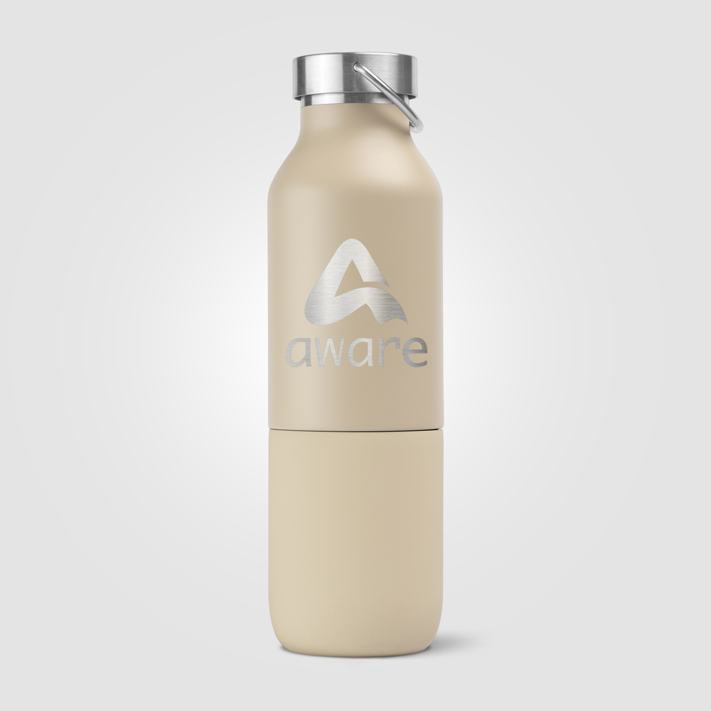 Freya Duo - 2-in-1 590 ml Recycling-Edelstahlflasche - Doppelwandig mit 325 ml Becher - Cremefarben (#C8C3B3)